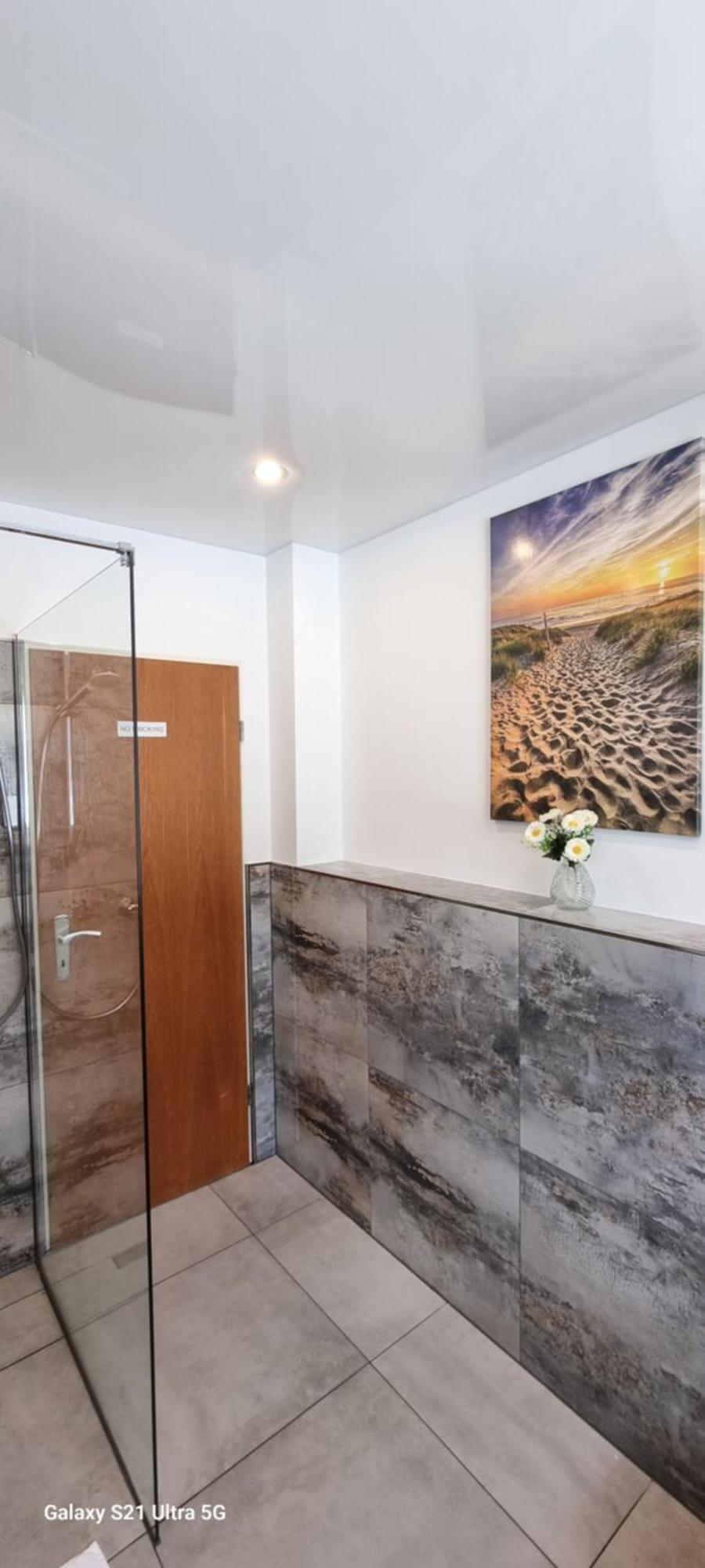 Bookiing Bungalow Kassel لوهْفيلدِن المظهر الخارجي الصورة